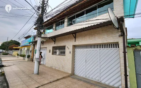 Casa com 6 Quartos à venda, 400m² no Santo Elias, Mesquita