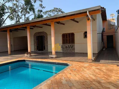 Casa com 3 Quartos à venda, 300m² no KLP, Foz do Iguaçu