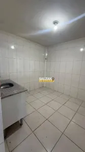 Galpão / Depósito / Armazém para alugar, 300m² no Jardim Continental III, Taubaté