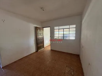 Casa com 4 Quartos à venda, 150m² no Loteamento Vale Florido, Embu-Guaçu