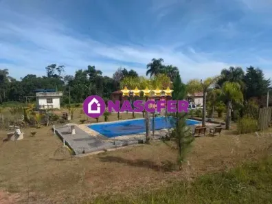 Fazenda / Sítio / Chácara com 3 Quartos à venda, 10m² no , Piedade