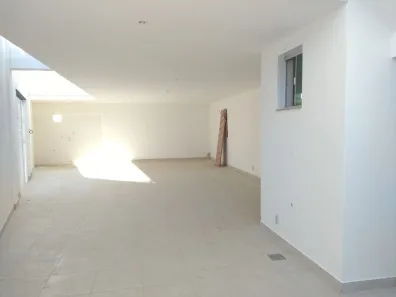 Casa com 3 Quartos para alugar, 120m² no Santo Agostinho, Governador Valadares