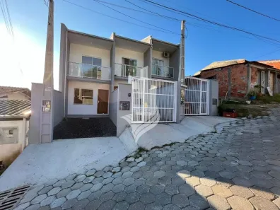 Sobrado com 2 Quartos à venda, 70m² no Velha Central, Blumenau