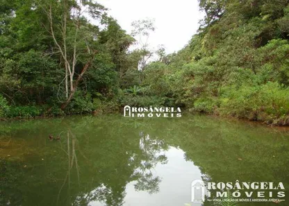 Fazenda / Sítio / Chácara com 4 Quartos à venda, 377m² no Barreira, Guapimirim