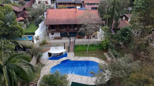 Casa de Condomínio com 3 Quartos para venda ou aluguel, 511m² no Caraguatá, Mairiporã