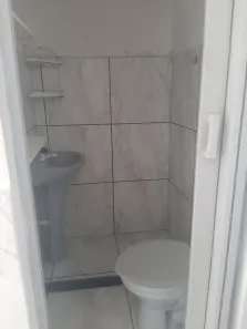 Kitnet com 1 Quarto para alugar, 30m² no Nova Campinas, Duque de Caxias