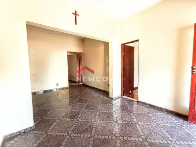 Casa com 3 Quartos à venda, 300m² no Caeté, Caeté