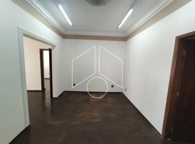 Loja / Salão / Ponto Comercial com 3 Quartos para alugar, 200m² no Palmital, Marília