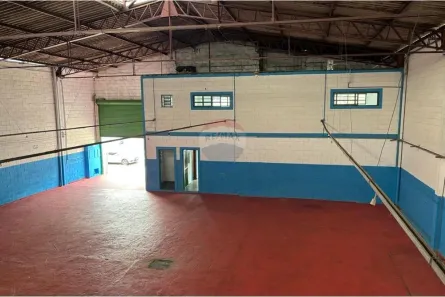 Galpão / Depósito / Armazém para alugar, 490m² no Aparecida, Bragança Paulista