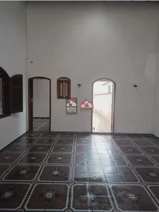 Loja / Salão / Ponto Comercial com 3 Quartos à venda, 160m² no Vila Martinez, Jacareí