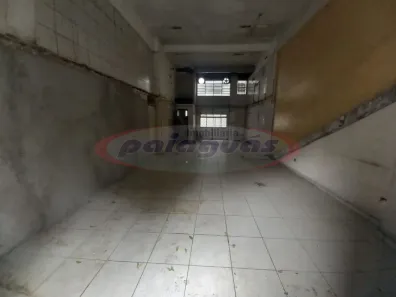 Conjunto Comercial / Sala para alugar, 66m² no Zona 01, Maringá