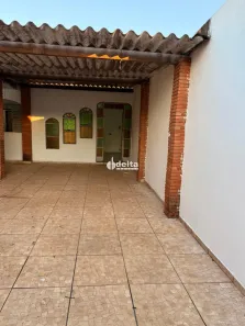 Loja / Salão / Ponto Comercial com 3 Quartos à venda, 166m² no Jardim Canaã, Uberlândia