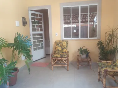 Casa de Condomínio com 2 Quartos à venda, 68m² no Ouro Verde, Nova Iguaçu