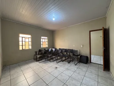 Conjunto Comercial / Sala com 3 Quartos à venda, 435m² no Timirim, Timóteo