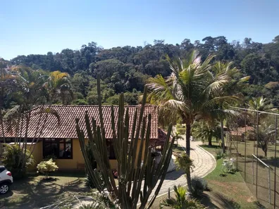 Fazenda / Sítio / Chácara com 4 Quartos à venda, 400m² no Itaipava, Petrópolis