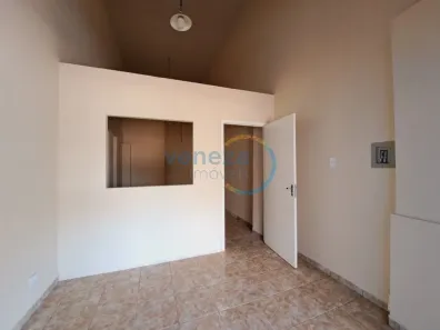 Galpão / Depósito / Armazém para alugar, 28m² no Centro, Londrina