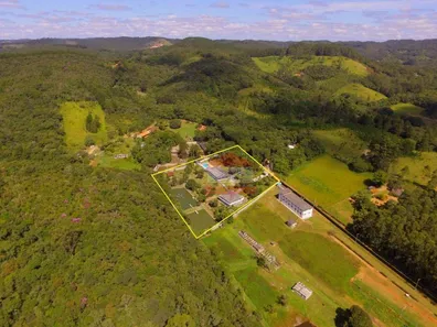 Fazenda / Sítio / Chácara com 8 Quartos à venda, 12100m² no , Ibiúna
