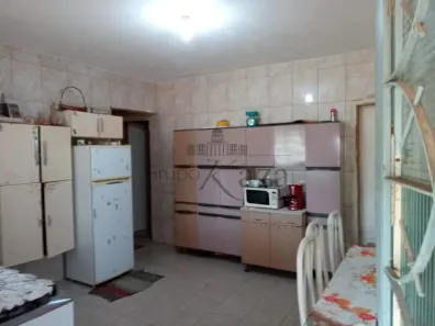 Fazenda / Sítio / Chácara com 5 Quartos para alugar, 300m² no Toca do Leitao, Santa Branca