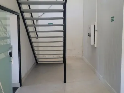 Galpão / Depósito / Armazém à venda, 260m² no Vila Amélia, São Sebastião