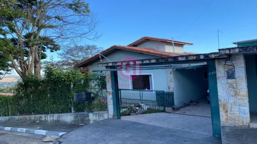 Sobrado com 4 Quartos à venda, 440m² no Centro, Igaratá