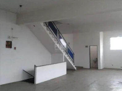 Galpão / Depósito / Armazém para alugar, 350m² no Casa Grande, Diadema