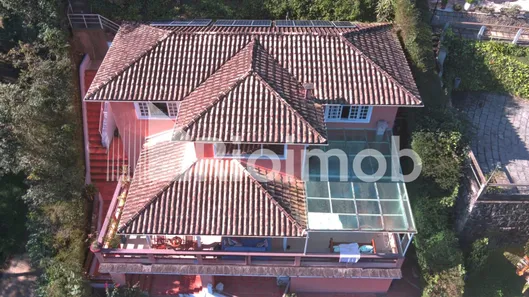 Fazenda / Sítio / Chácara com 3 Quartos para venda ou aluguel, 300m² no Itaipava, Petrópolis