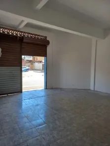 Loja / Salão / Ponto Comercial para alugar, 35m² no Cajueiros, Macaé