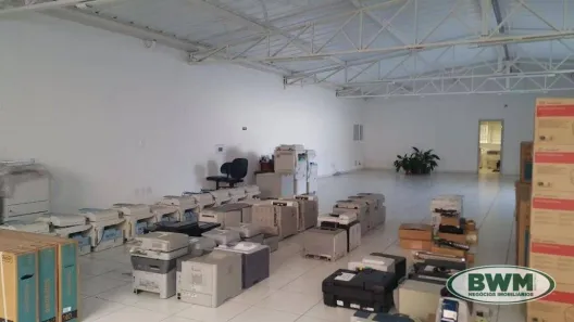 Galpão / Depósito / Armazém à venda, 610m² no Itapeva, Votorantim