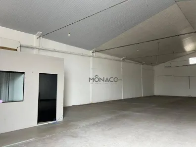 Galpão / Depósito / Armazém para alugar, 420m² no Jardim Riviera, Cambé
