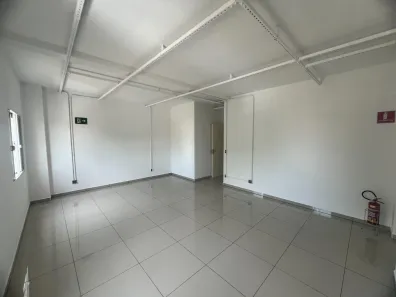 Conjunto Comercial / Sala para alugar, 61m² no Jardim Nossa Senhora de Fátima, Araras