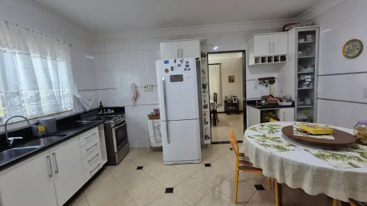 Casa de Condomínio com 4 Quartos à venda, 330m² no Condomínio Império dos Nobres, Brasília