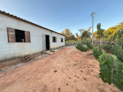 Fazenda / Sítio / Chácara com 3 Quartos à venda, 1000m² no Chácaras Vale das Andorinhas, Novo Gama