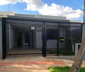 Casa com 2 Quartos para alugar, 110m² no Jardim Universo, Maringá