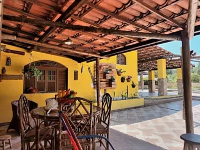 Fazenda / Sítio / Chácara com 3 Quartos à venda, 300m² no Barra do Jacuípe (Monte Gordo), Camaçari