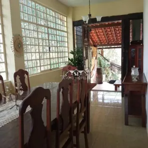 Fazenda / Sítio / Chácara com 4 Quartos à venda, 390m² no Araras, Petrópolis