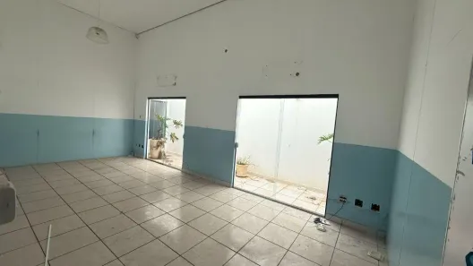 Prédio Inteiro para venda ou aluguel, 345m² no Vila Bandeirantes, Araçatuba