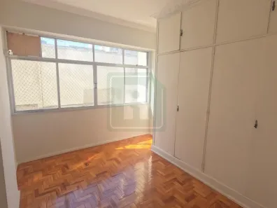 Apartamento com 2 Quartos para alugar, 70m² no Centro, Niterói
