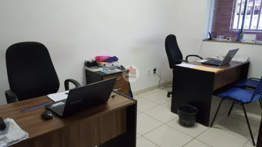Conjunto Comercial / Sala à venda, 140m² no Brasília, Feira de Santana