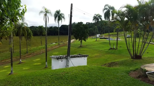 Fazenda / Sítio / Chácara com 2 Quartos à venda, 420m² no Parque Imperial, Embu-Guaçu