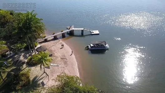 Fazenda / Sítio / Chácara com 4 Quartos à venda, 900m² no , Saubara