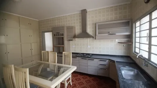 Casa de Vila com 3 Quartos para venda ou aluguel, 266m² no Vila Mimosa, Campinas