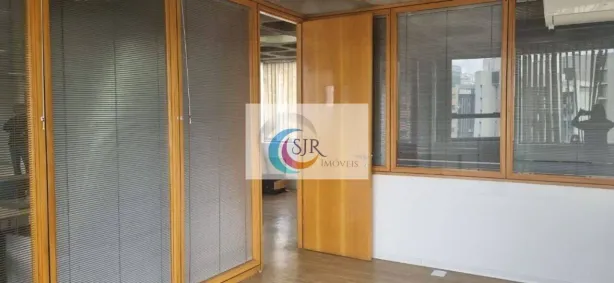 Conjunto Comercial / Sala para alugar, 286m² no Vila Olímpia, São Paulo