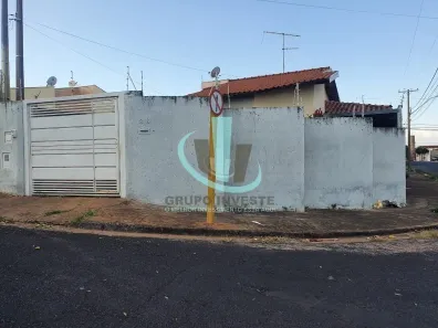 Casa com 3 Quartos à venda, 109m² no Parque Igaçaba, Araraquara