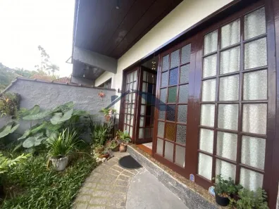 Casa com 2 Quartos à venda, 70m² no Alto da Serra, Petrópolis