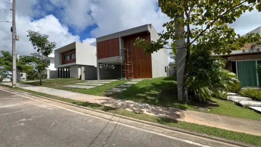 Casa de Condomínio com 4 Quartos à venda, 300m² no Alphaville (Abrantes), Camaçari