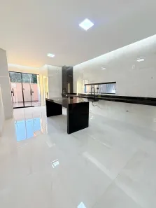 Casa com 3 Quartos à venda, 242m² no Rosa de Leiria Condomínio Horizontal, Goianira