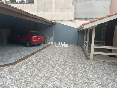 Casa de Condomínio com 3 Quartos para alugar, 180m² no Cidade Parquelandia, Mogi das Cruzes