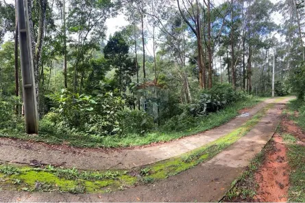 Terreno / Lote / Condomínio à venda, 2530m² no Quarteirão Ingelheim, Petrópolis