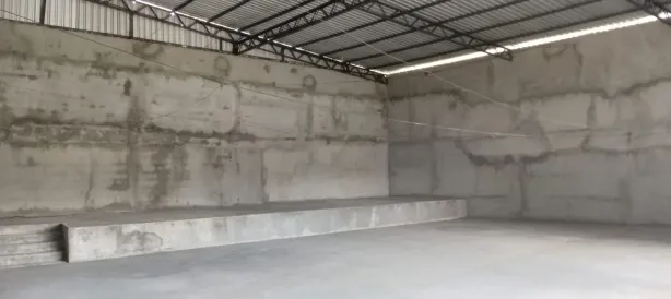Galpão / Depósito / Armazém para alugar, 450m² no Parque 10 de Novembro, Manaus