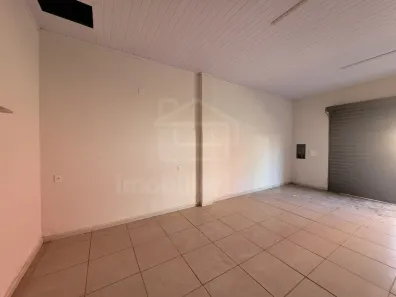 Loja / Salão / Ponto Comercial para alugar, 55m² no Chácara Braz Miraglia, Jaú
